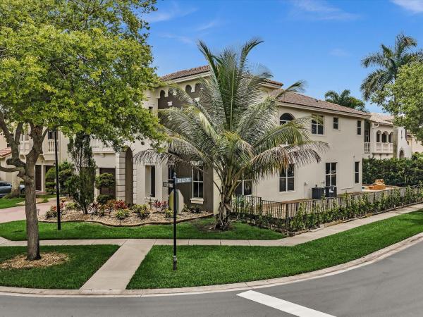 Worthington Estates, 9286 Nugent Trl, West Palm Beach, Florida 33411, image 1