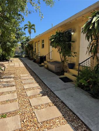 St James Court, 1123 N 17th Ave #B, Hollywood, Florida 33020, image 3