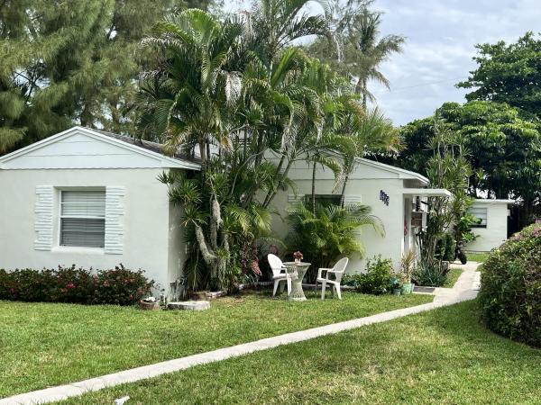 Ocean Vue, 1979 NE 3rd St #1-4, Deerfield Beach, Florida 33441, image 2