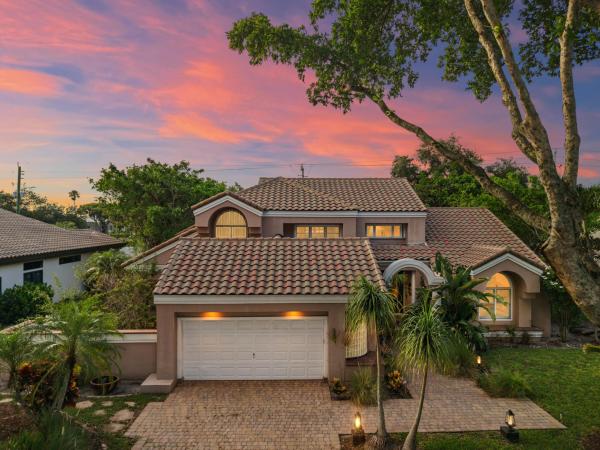 Colonnade At Glen Oaks, 2683 NW 49th St, Boca Raton, Florida 33434, image 3