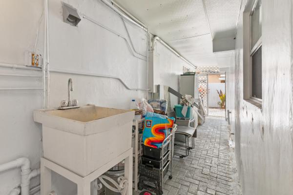 Florida Fruit Land, 1450 W 37th St, Hialeah, Florida 33012, image 3