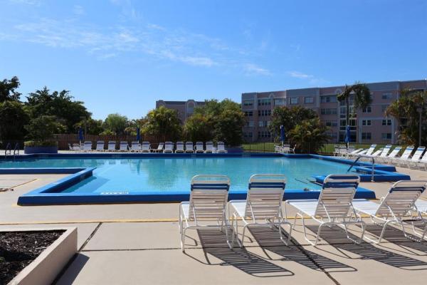 Sunrise Lakes 4, 10303 Sunrise Lakes Blvd #205, Sunrise, Florida 33322, image 2