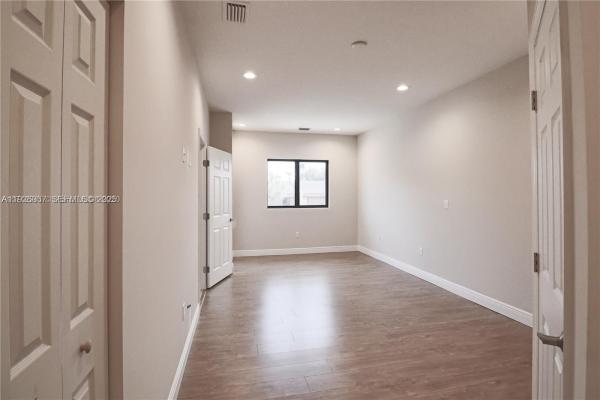 Deerlake Townhomes, 9265 NW 16th St, Pembroke Pines, Florida 33024, image 2