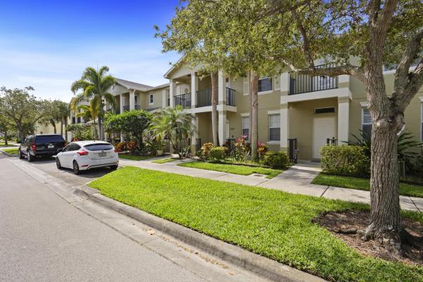 East Lake Village, 2148 SE Destin Dr, Port St. Lucie, Florida 34952, image 2