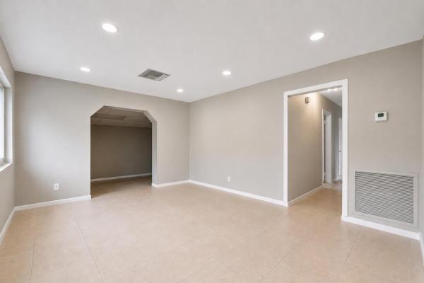 Boulevard Heights, 620 N 66th Ave, Hollywood, Florida 33024, image 3