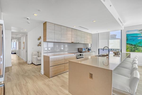 Ocean Eighteen, 106 Inlet Way #305, Palm Beach Shores, Florida 33404, image 1