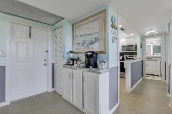 Seacrest Villas, 1820 New Palm Way #202, Boynton Beach, Florida 33435, image 2