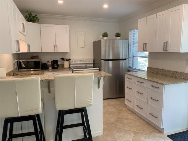 Croissant Park River, 801 SW 10th St #1-2, Fort Lauderdale, Florida 33315, image 3