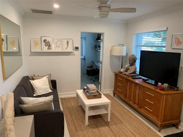 Croissant Park River, 801 SW 10th St #1-2, Fort Lauderdale, Florida 33315, image 3