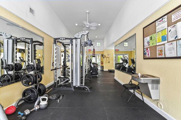 Pine Crest Village At Victoria Park, 1501 E Broward Blvd #805, Fort Lauderdale, Florida 33301, image 1