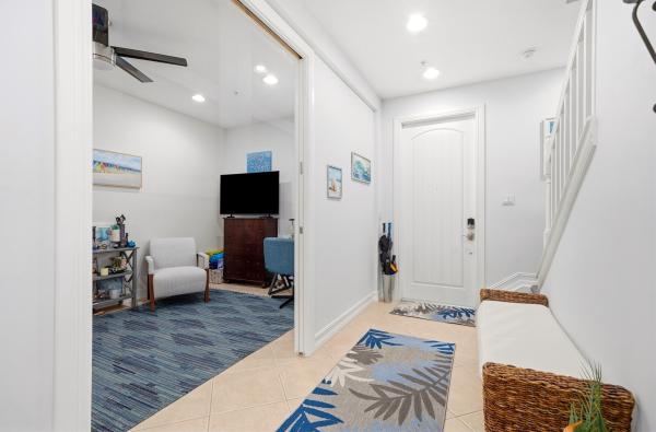 Belle Isle, 2265 NE 9th Ave, Wilton Manors, Florida 33305, image 2