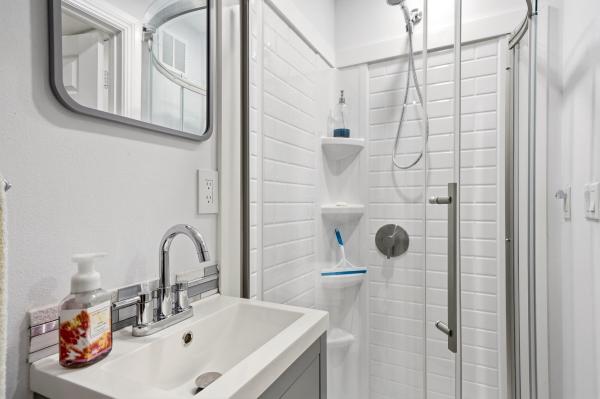 Belle Isle, 2265 NE 9th Ave, Wilton Manors, Florida 33305, image 1