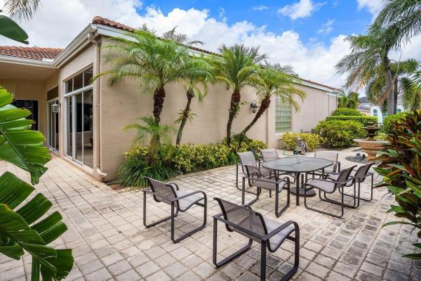 Mayfair At Woodfield Country Club, 6263 NW 43rd Ter, Boca Raton, Florida 33496, image 3