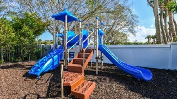 Sandpiper Pointe, 1807 Sanderling Dr, Deerfield Beach, Florida 33442, image 1