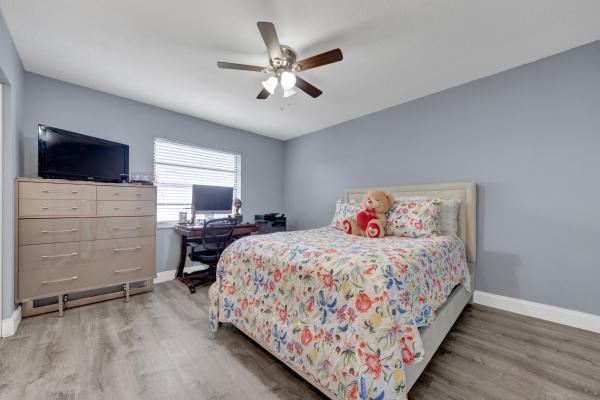 The Horizons Of Boca Lago, 21866 Cypress Cir #31E, Boca Raton, Florida 33433, image 1