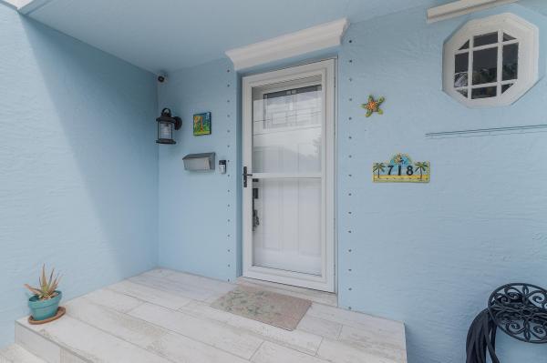 Lake Vista, 718 Rider Rd, Boynton Beach, Florida 33435, image 1