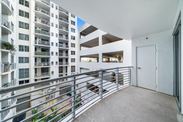 Radius, 1830 Radius Dr #405, Hollywood, Florida 33020, image 2