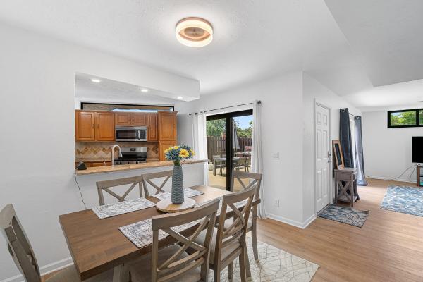 Banyan Lake, 22910 Oxford Pl #D, Boca Raton, Florida 33433, image 2