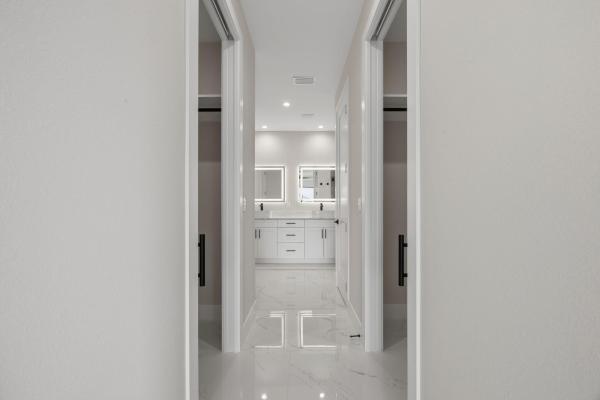 Cape Coral, 2015 NW 21st St, Cape Coral, Florida 33993, image 1