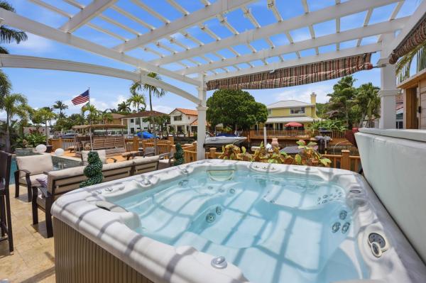 Estoville, 1548 SW 5th Ave, Boca Raton, Florida 33432, image 2