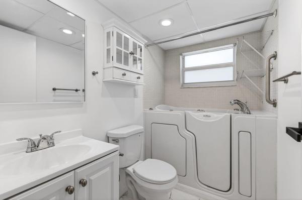160 Tuscany C, Delray Beach, Florida 33446, image 2