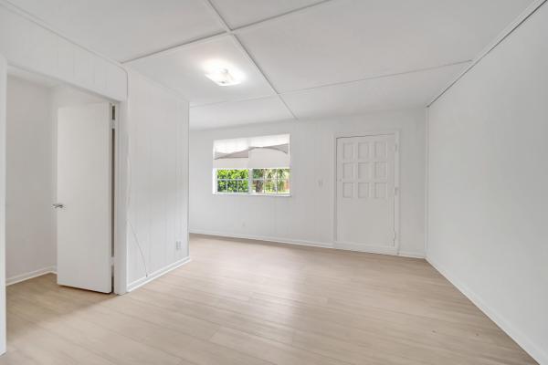 Cherry Hollow, 3821 NE 16th Ave, Oakland Park, Florida 33334, image 3