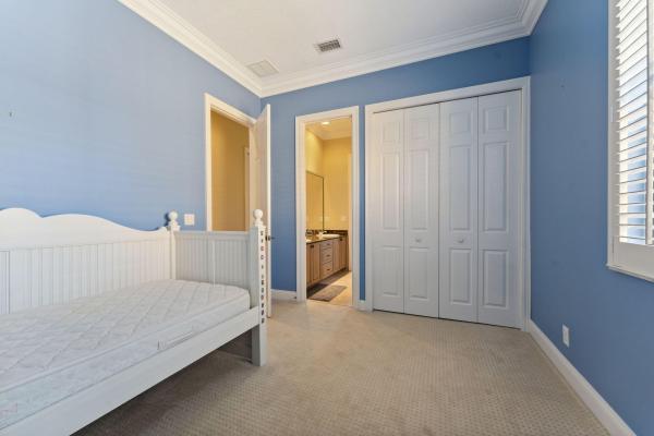 Versailles At Wellington, 10380 Trianon Pl, Wellington, Florida 33449, image 2