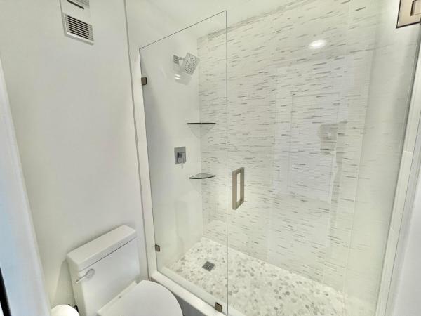 Prestwick Chase, 359 Prestwick Cir #2, Palm Beach Gardens, Florida 33418, image 2