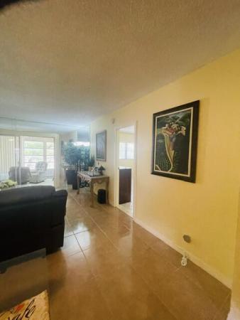 Oriole Golf & Tennis Club 2, 1015 Country Club Dr #307, Margate, Florida 33063, image 1