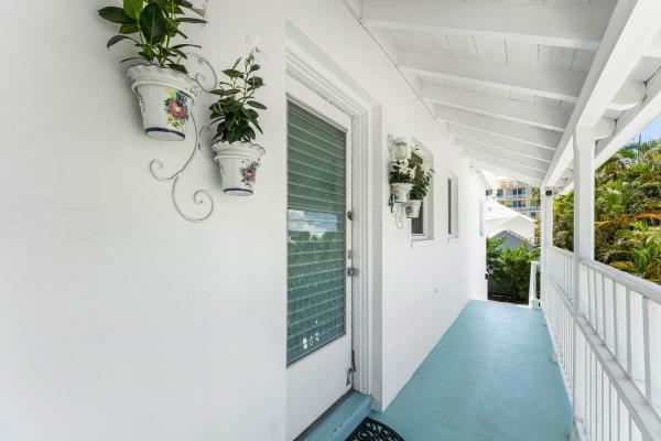 424 Chilean Ave #4, Palm Beach, Florida 33480, image 2
