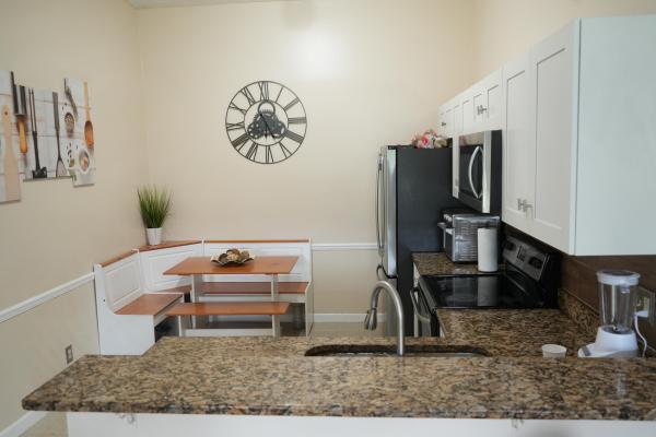 Joggers Run, 201 Maplewood Dr, Greenacres, Florida 33415, image 2