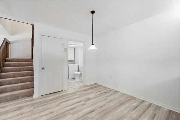 Glenwood Townhomes, 108 1st Ter, Palm Beach Gardens, Florida 33418, image 3