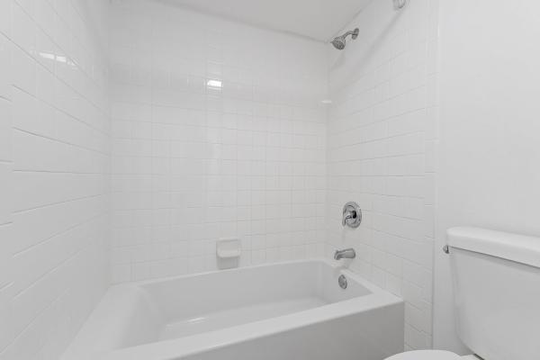 Glenwood Townhomes, 108 1st Ter, Palm Beach Gardens, Florida 33418, image 2