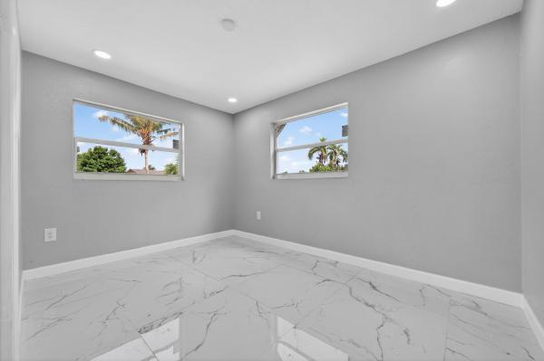 245 SW 11th Ave, South Bay, Florida 33493, image 1