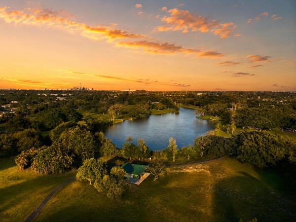 300 Bayberry Dr, Plantation, Florida 33317, image 1