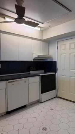 1100 NE 191st St #44, Unincorporated Dade County, Florida 33179, image 2