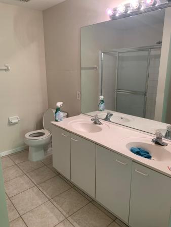 Banyan Oakridge, 4923 SW 32nd Ave, Dania Beach, Florida 33312, image 2