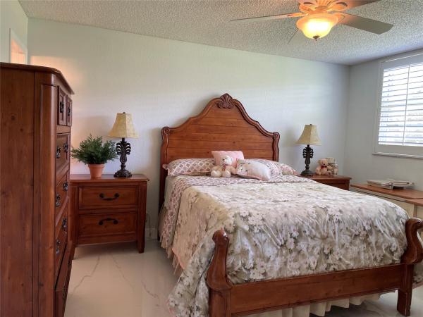 Hollybrook Golf & Tennis Club, 9420 S Hollybrook Lake Dr #102, Pembroke Pines, Florida 33025, image 3