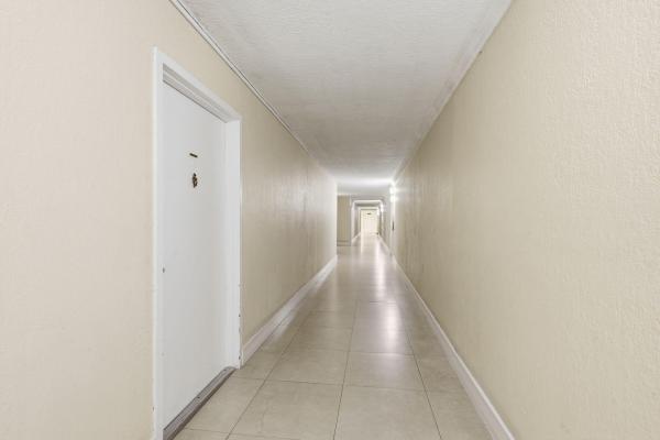 9360 Fontainebleau Blvd #310, Unincorporated Dade County, Florida 33172, image 1