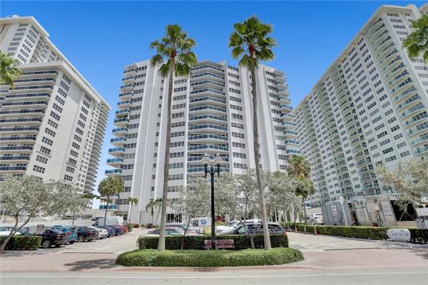 The Commodore, 3430 Galt Ocean Dr #804, Fort Lauderdale, Florida 33308, image 2