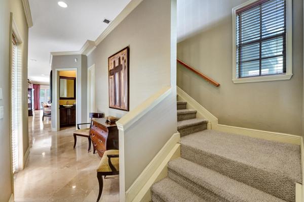 Middle River Plaza, 1400 NE 24th St, Wilton Manors, Florida 33305, image 1