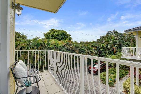 Mallory Square, 2636 NE 9th Ave #6, Wilton Manors, Florida 33334, image 3