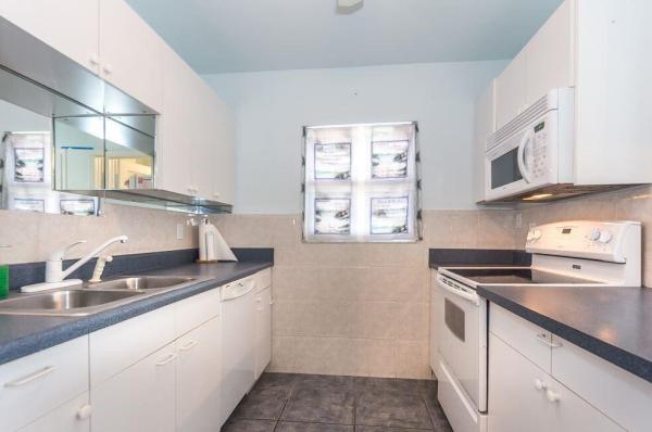 The Colonnades, 1315 Bayshore Dr #204, Fort Pierce, Florida 34949, image 1