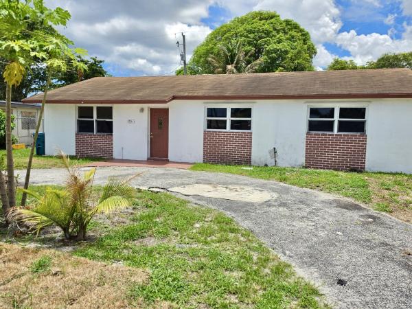 Mangonia Hills, 1216 Giller Ave, Mangonia Park, Florida 33407, image 1