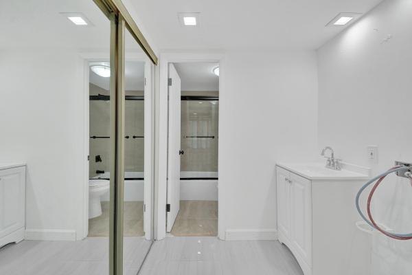 Emerald Hills, 3800 N Hills Dr #208, Hollywood, Florida 33021, image 1