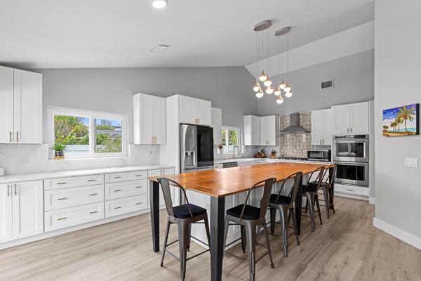 6910 NW 2nd Ter, Boca Raton, Florida 33487, image 1