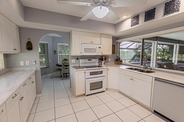 Country Club Estates Parc, 1375 SW Bent Pine Cv, Port St. Lucie, Florida 34986, image 2