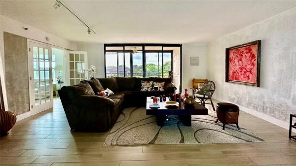 Regency At Boca Pointe, 7582 Regency Lake Dr, Boca Raton, Florida 33433, image 1