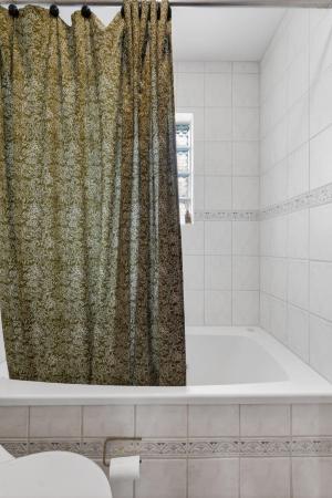 70 18th Ave S, Lake Worth, Florida 33460, image 1