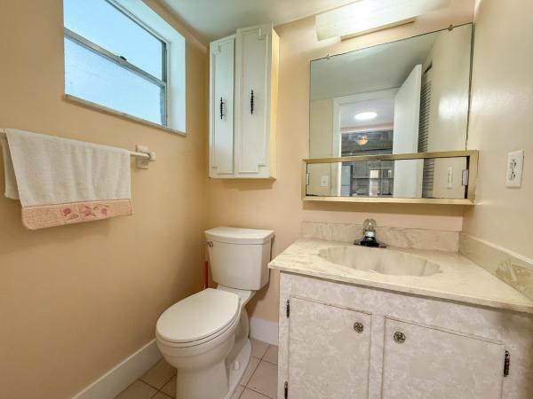Danians North, 604 NE 2nd St #122, Dania Beach, Florida 33004, image 2